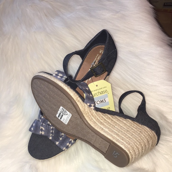 Toms shoes - Picture 5 of 5